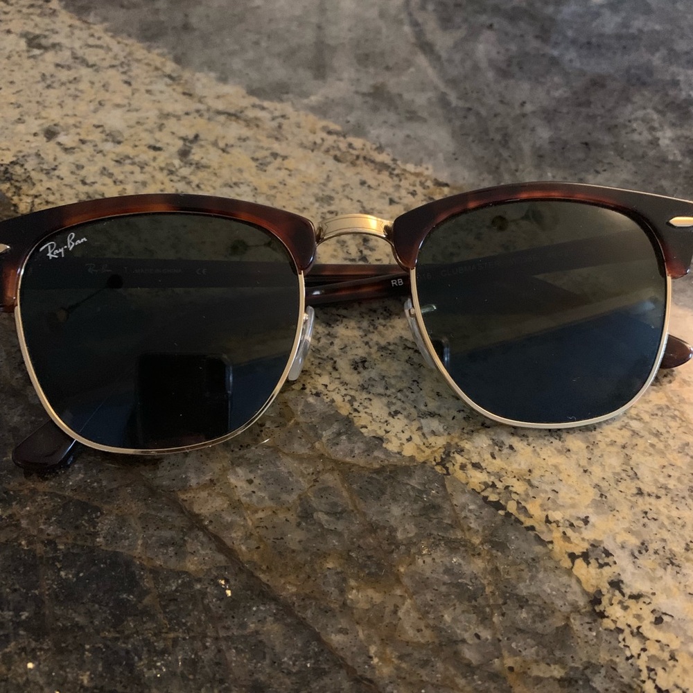 Ray bans